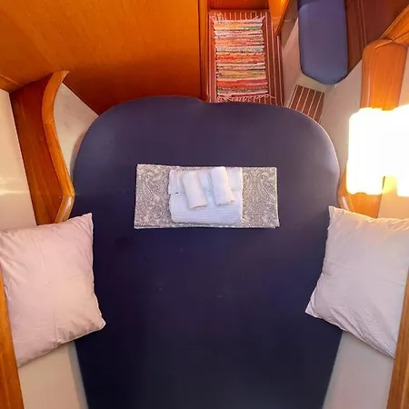 Aida Sailing Boat * Thessalonique